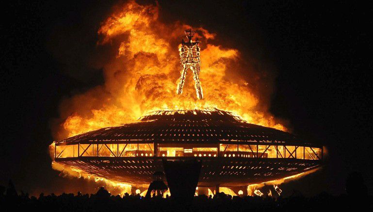 Burning Man фото
