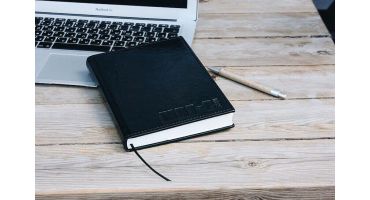 В стиле MOT-O: корпоративный ежедневник