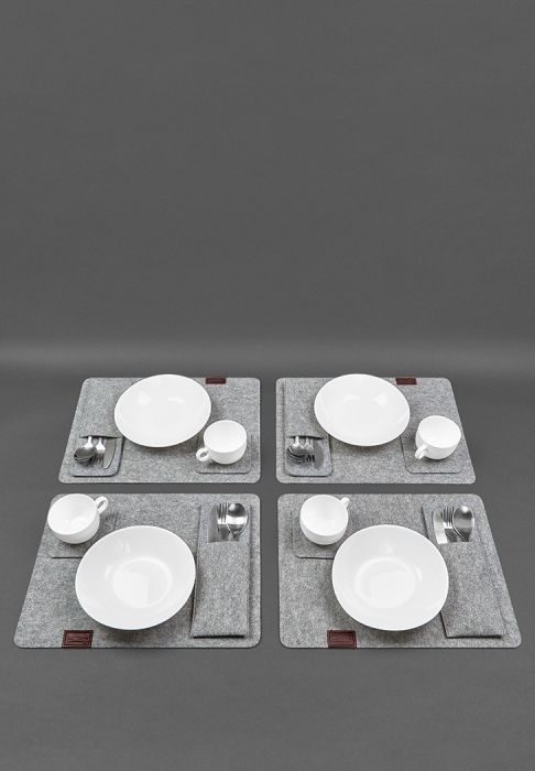 Фото Фетровый набор для сервировки стола на 4 персоны бордовый (BN-KN-1-vin-felt-d)