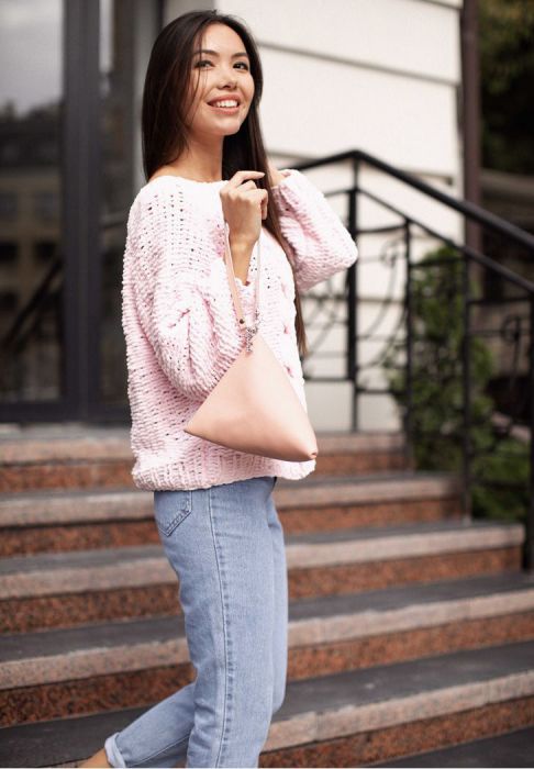 Кожаная женская сумка-косметичка Пирамида розовая