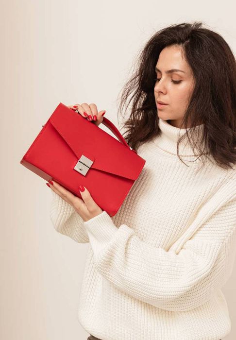 Женская кожаная сумка-кроссбоди Lola красная