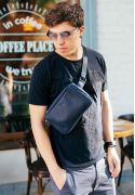 Фото Кожаная поясная сумка Dropbag Maxi синяя