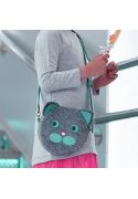 Фото Фетровая детская сумка Miss Kitty с кожаными бирюзовыми вставками
