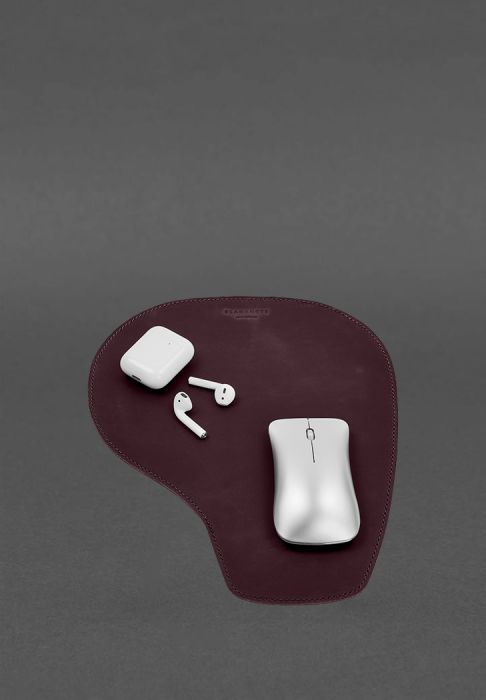 Коврик для мышки "Грушка" из натуральной кожи бордовый Crazy Horse