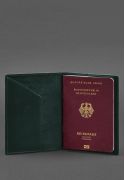 Фото Кожаная обложка для паспорта с гербом Германии зеленая Crazy Horse (BN-OP-DE-iz)
