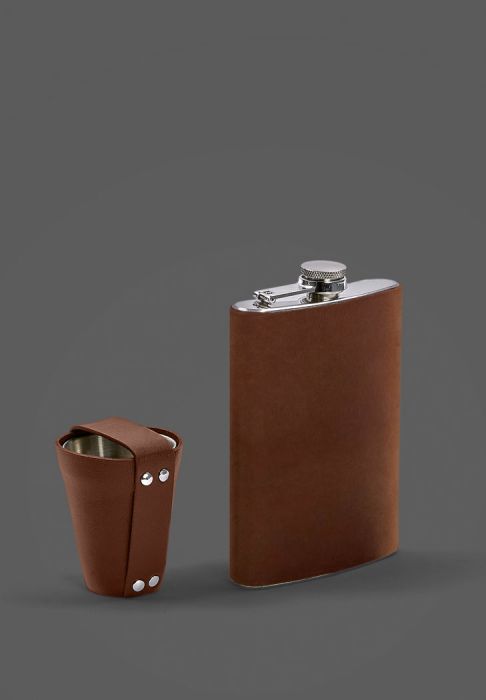 Набор с флягой и рюмками в кожаном чехле светло-коричневый Crazy Horse