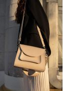 Женская кожаная сумка Liv светло-бежевая (TW-Liv-karamel) фото