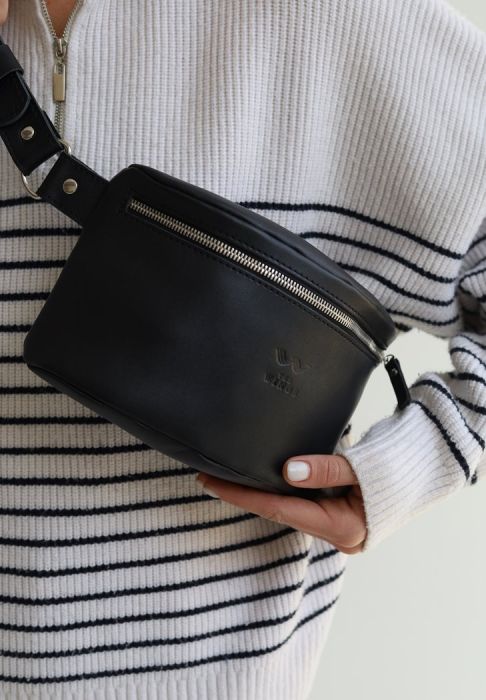 Кожаная поясная сумка черная
