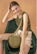 Фото Женская кожаная сумка Mandy оливковая BlankNote (TW-Mandy-olive) 
