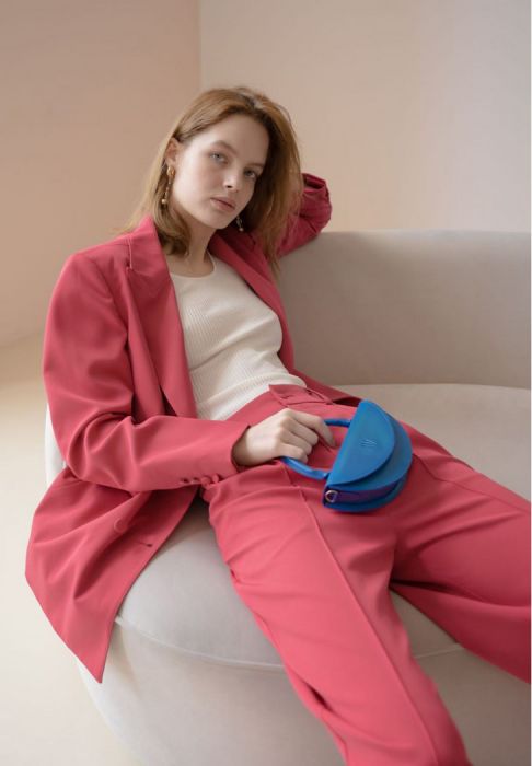 Женская кожаная мини-сумка Сhris micro ярко-синяя