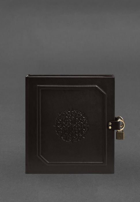 Фото Альбом для фото у шкіряній обкладинці із замочком темно-коричневий (BN-album-1-choko)